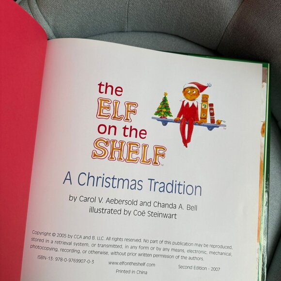 Elf on The Shelf A Christmas Tradition Blue-Eyed Boy Scout Elf & StoryBook - Picture 5 of 7
